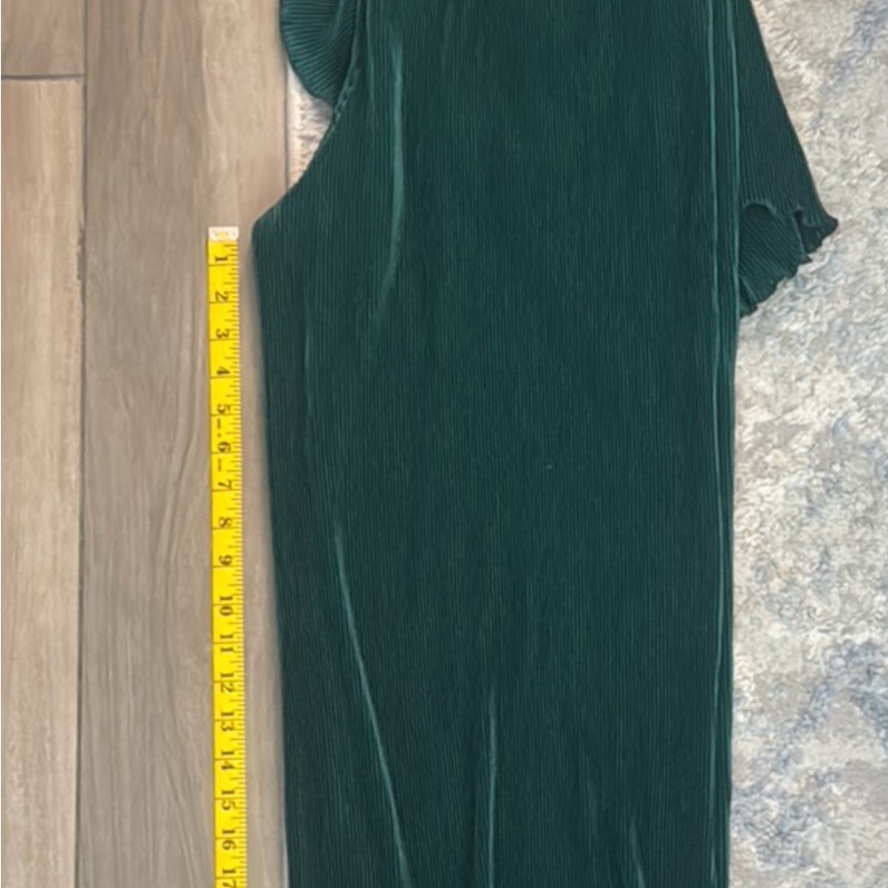 Elegant Green Jumpsuit - Picture 7 of 7